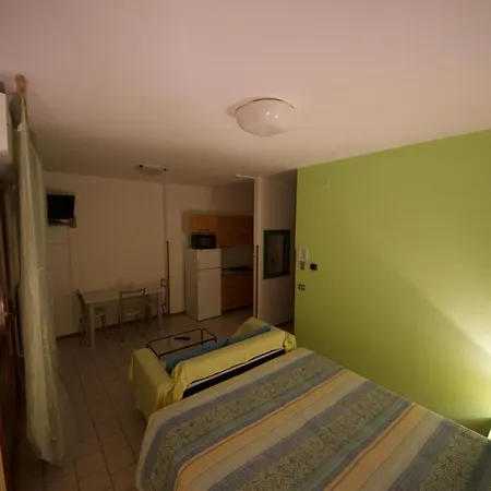 Parmigianino Apartmanhotel Parma