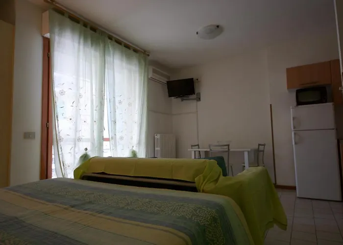 Parmigianino Aparthotel