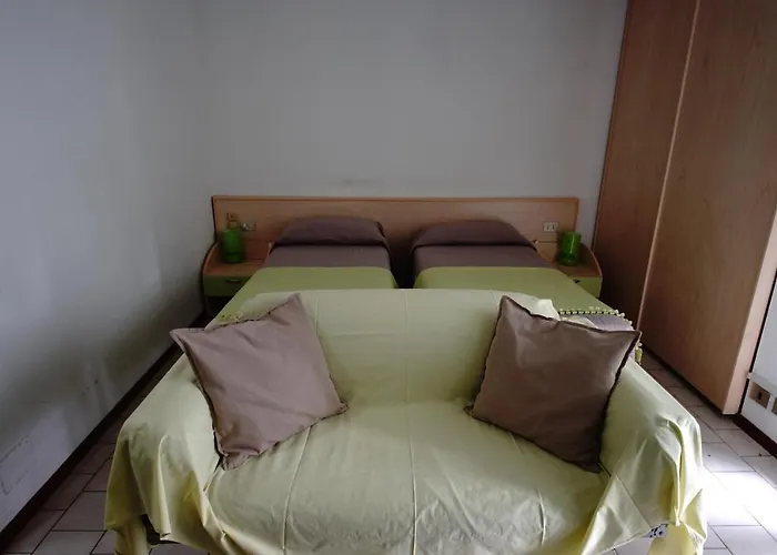 Aparthotel Parmigianino 3*