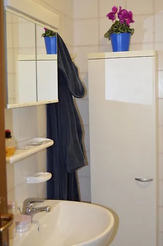 Parmigianino Aparthotel