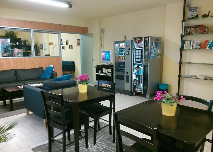 Parmigianino Apartments Aparthotel 3*